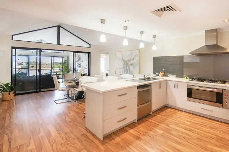 Fifth view of Homely house listing, 7 Windward Green, Geographe WA 6280