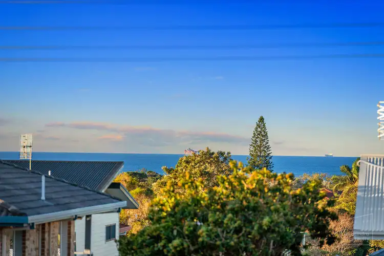 Fifth view of Homely house listing, 4 Anderson Street, Battery Hill QLD 4551