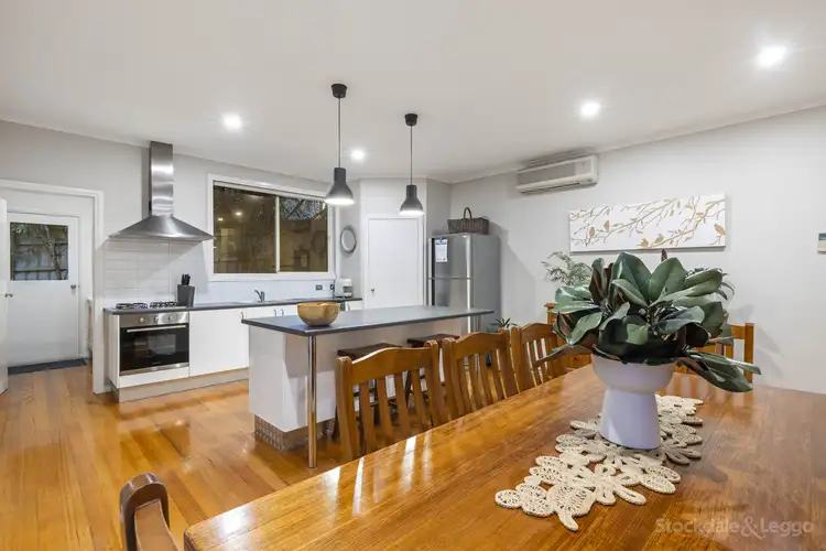 Fourth view of Homely house listing, 10 Mapiti Court, Frankston VIC 3199