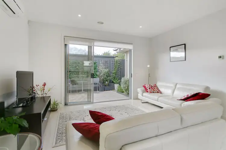 Fifth view of Homely unit listing, 3/20 Clarkestown Avenue, Mount Eliza VIC 3930