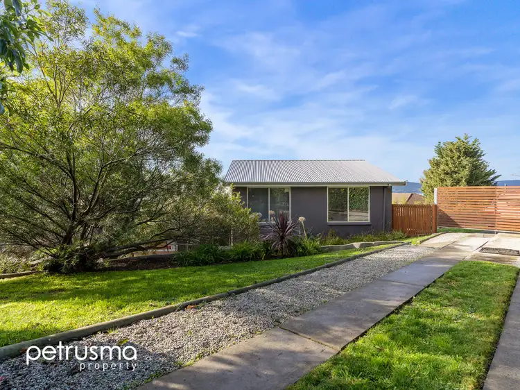 13 Sunray Court, Rokeby TAS 7019