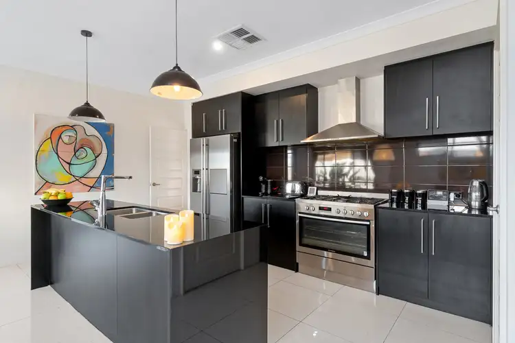 Fourth view of Homely house listing, 10 Panola Way, Sinagra WA 6065