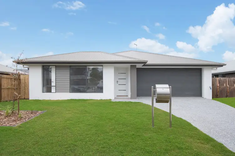 32 Wallace Street, Walloon QLD 4306