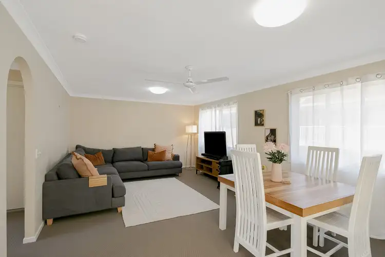 Fifth view of Homely semi-detached listing, 1/18 Hillcrest Avenue, Tugun QLD 4224