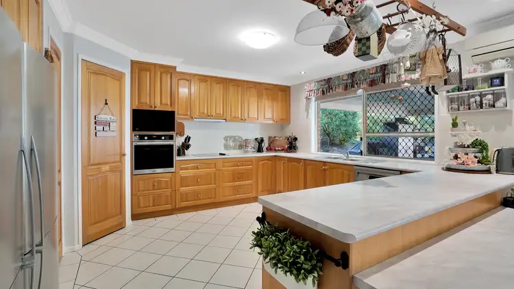 Fifth view of Homely house listing, 16 Parakeet Court, Warner QLD 4500