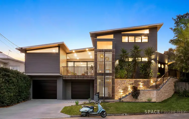 16 Grove Street, Red Hill QLD 4059