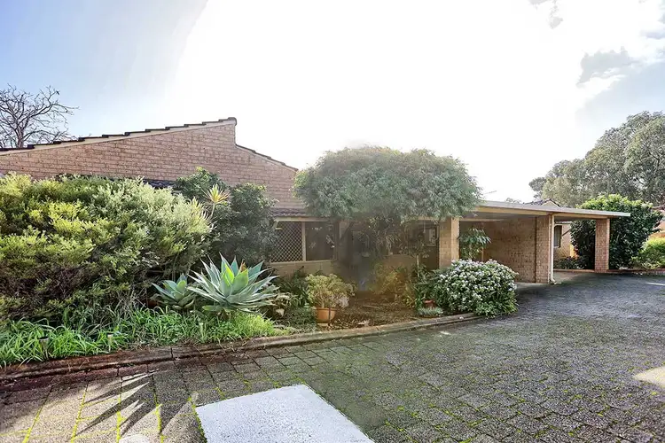 11/4 Page Road, Kelmscott WA 6111
