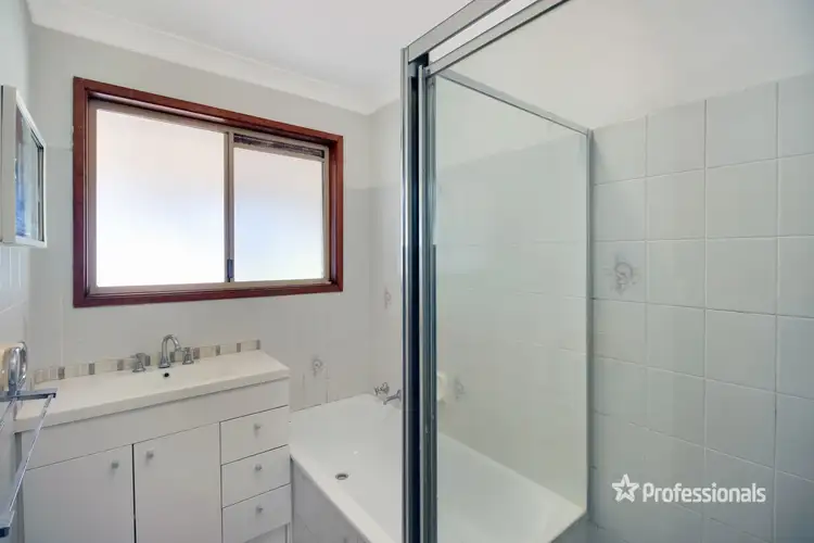 Seventh view of Homely house listing, 38 Karoom Drive, Glenfield Park NSW 2650