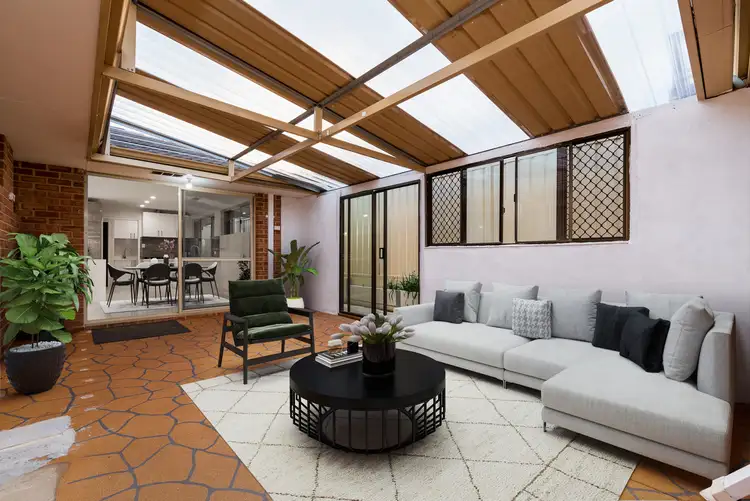 Fifth view of Homely house listing, 122 Sackville Terrace, Doubleview WA 6018