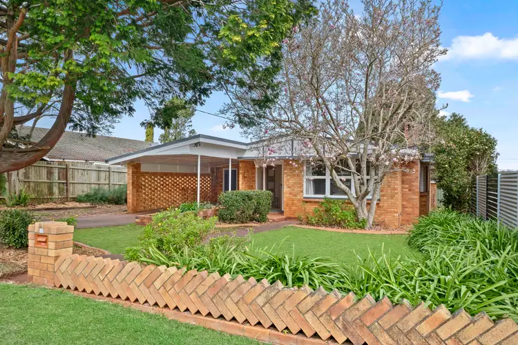 12 Adina Street