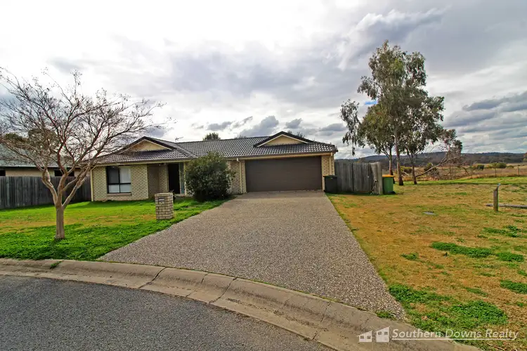 9 Lomandra Court, Womina QLD 4370