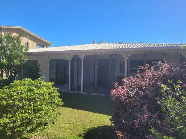 9 Bream Street, Taylors Beach QLD 4850