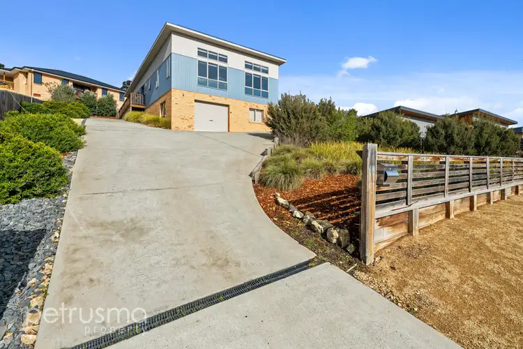 10 Grist Street, New Norfolk TAS 7140