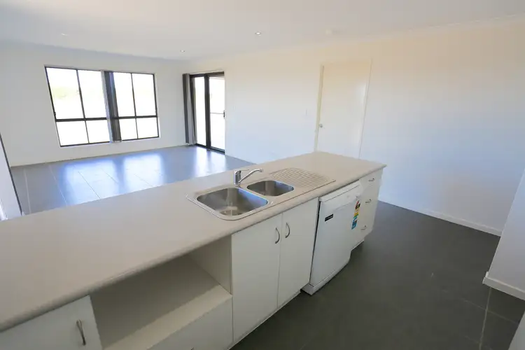 Sixth view of Homely house listing, 8/15 Timbers Beach Road, Zilzie QLD 4710