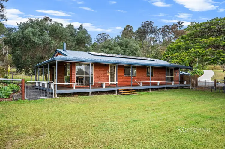 13 Philip Court, Summerholm QLD 4341