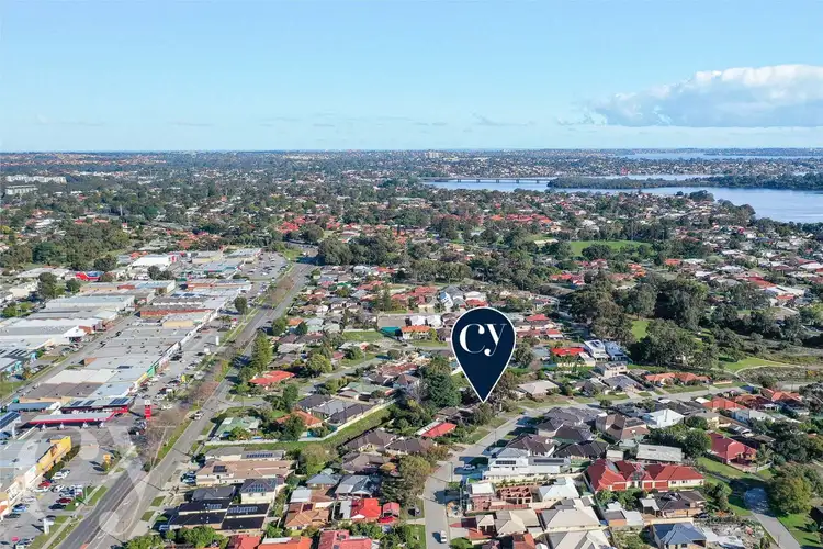 Second view of Homely house listing, 21 Kalangedy Drive, Riverton WA 6148