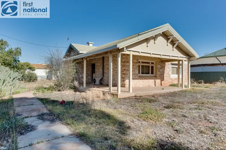 19 First Street, Quorn SA 5433