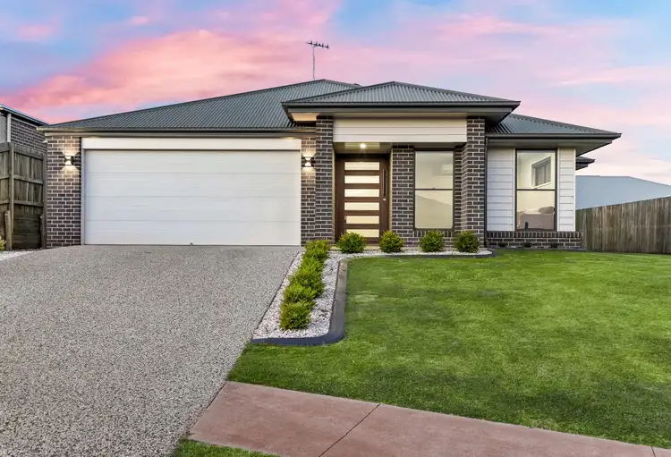 Second view of Homely house listing, 19 Graves Drive, Kearneys Spring QLD 4350