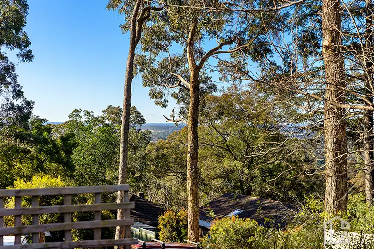 22 Darwin Drive, Lapstone NSW 2773