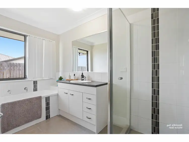 Seventh view of Homely house listing, 8 Hedgerose Way, Parkhurst QLD 4702