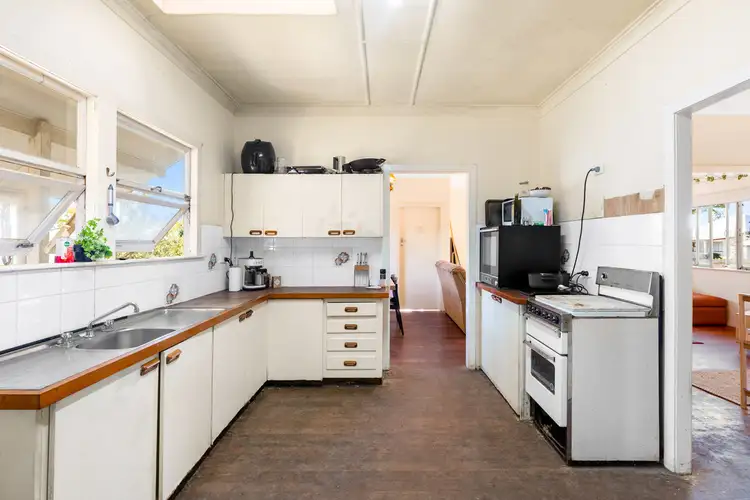 Sixth view of Homely house listing, 29 Embie Street, Holland Park West QLD 4121