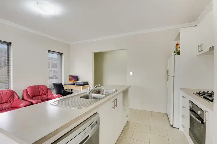 Fifth view of Homely house listing, 8/15 Titian Way, Tapping WA 6065