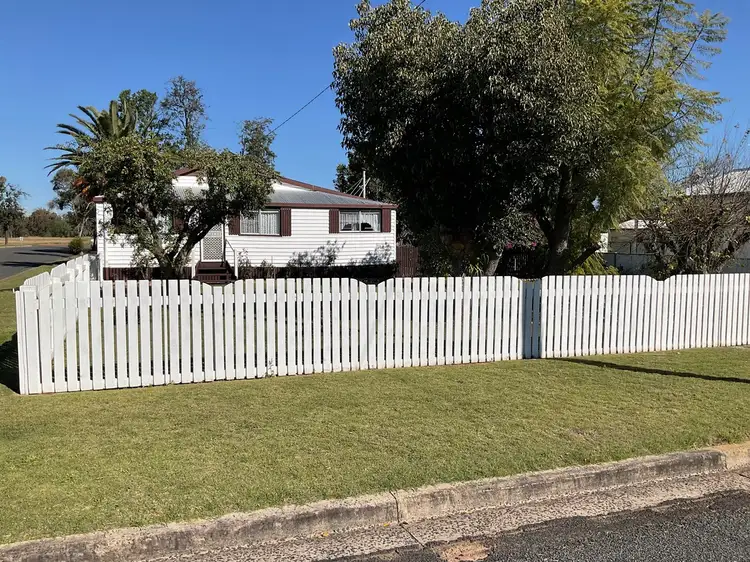 62 Geraghty Street,, Cecil Plains QLD 4407