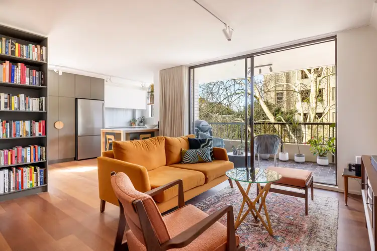 Main view of Homely apartment listing, 10/29-35 Roslyn Gardens, Elizabeth Bay NSW 2011