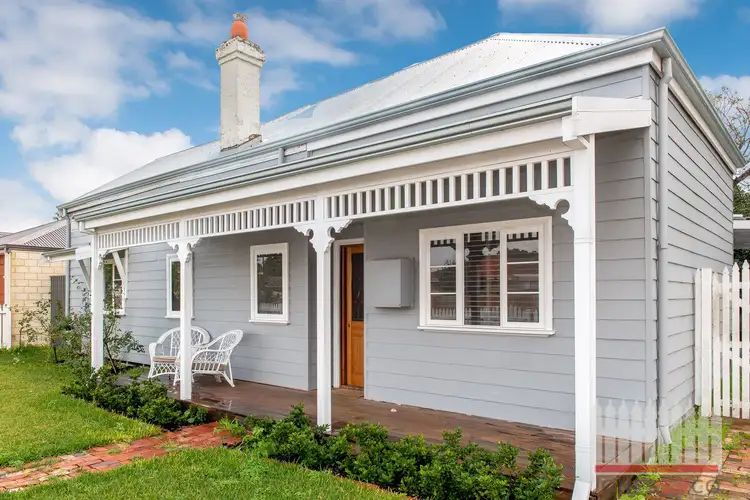 4 Cumberland Way, Bassendean WA 6054