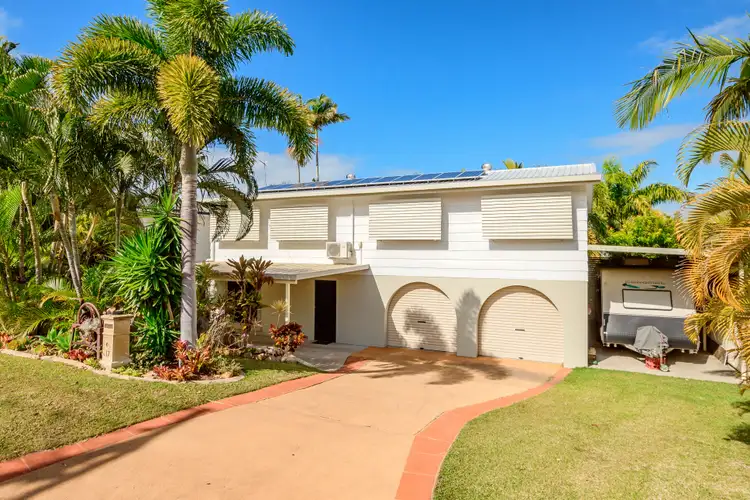 17 Winnecke Road, Tannum Sands QLD 4680