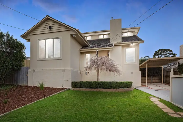 13 Byron Street