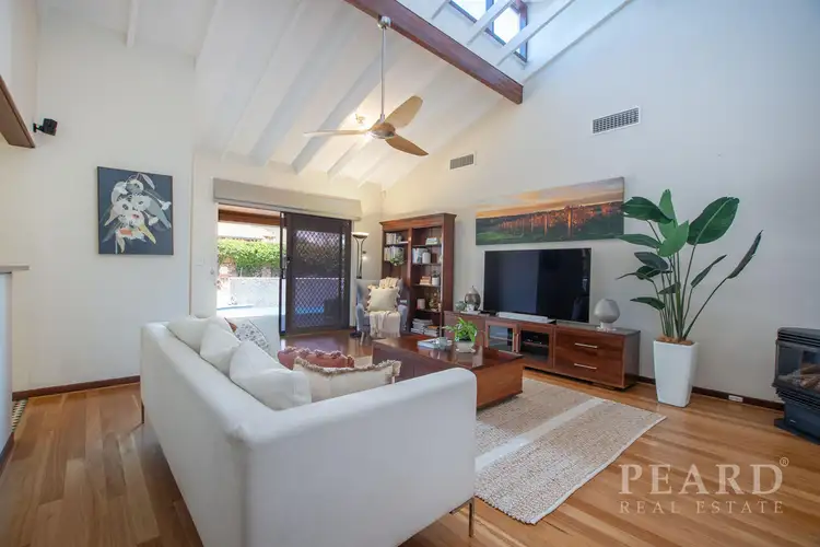 Fourth view of Homely house listing, 2 Matipo Close, Duncraig WA 6023