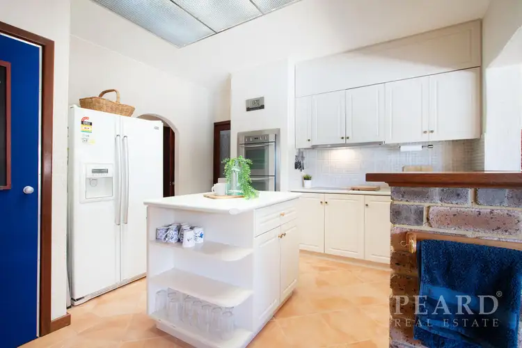 Sixth view of Homely house listing, 2 Matipo Close, Duncraig WA 6023