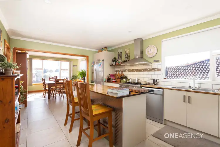 Fifth view of Homely house listing, 2 Amanda Court, Romaine TAS 7320