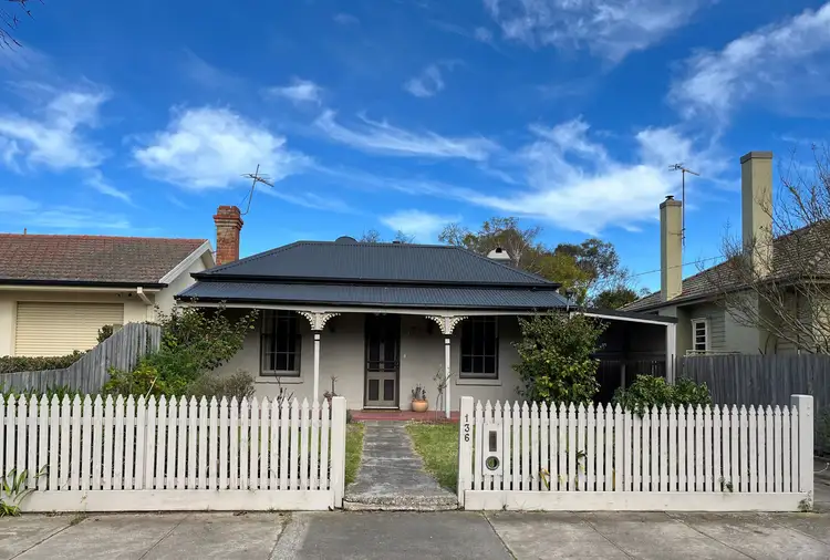 136 Macalister Street