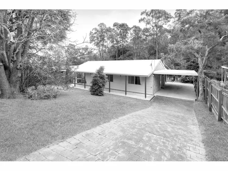 8 Light Street, Springwood QLD 4127