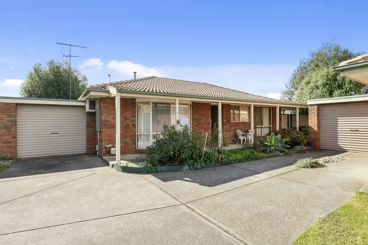 4/8 Simpson Street, Bacchus Marsh VIC 3340