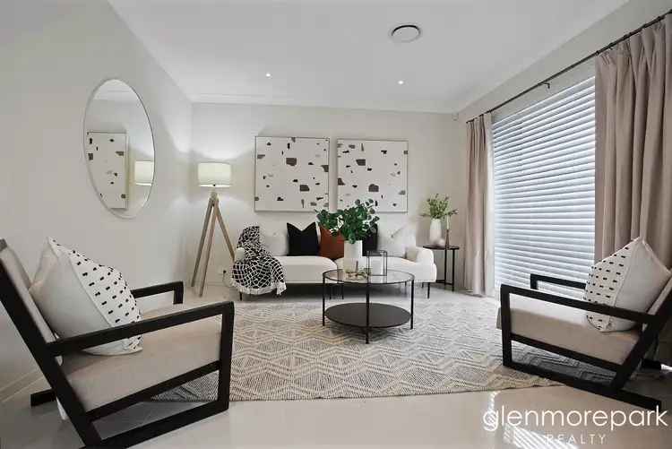 4 Loch Avenue, Glenmore Park NSW 2745