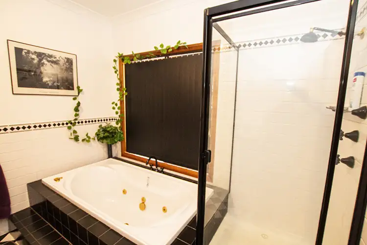 Fifth view of Homely house listing, 4 White Court, Aldinga Beach SA 5173