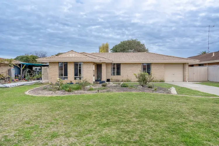3 Spinnaker Close, Waikiki WA 6169
