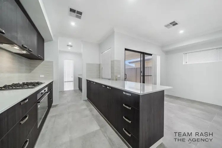 Sixth view of Homely house listing, 4/3 Centaurus Road, Bennett Springs WA 6063