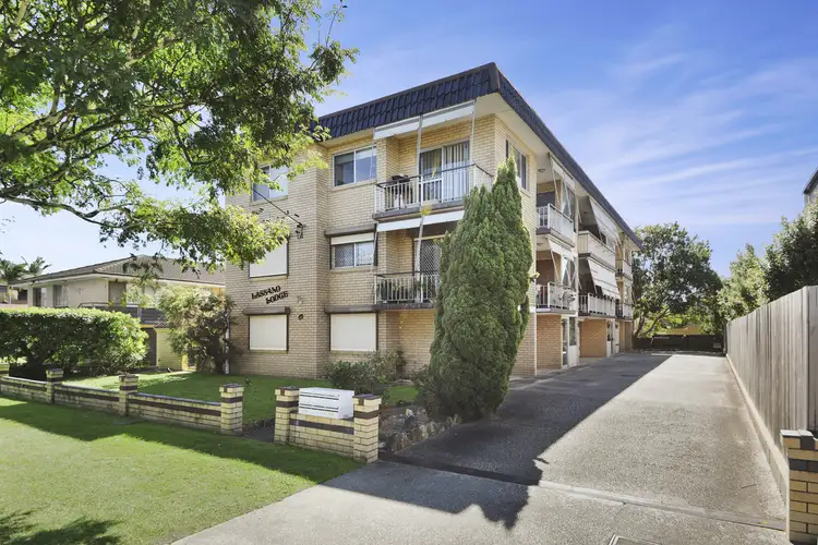 2/17 View Street, Chermside QLD 4032