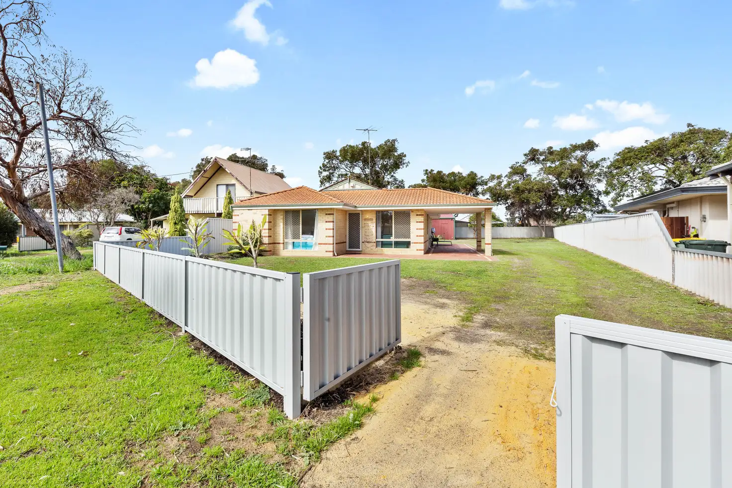Main view of Homely house listing, 1/20 King Drive, Wannanup WA 6210