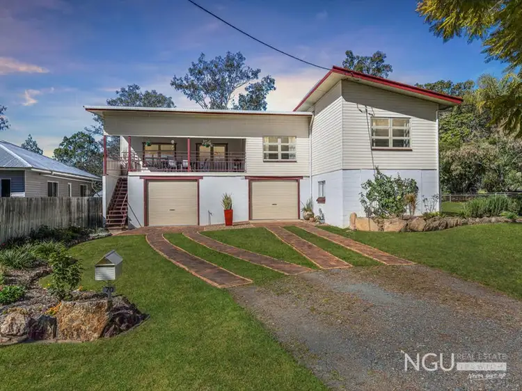 70 East Street, Esk QLD 4312