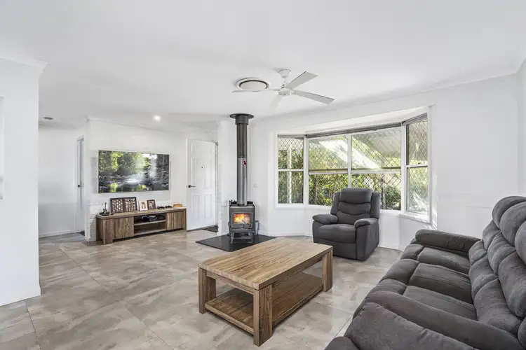 Second view of Homely house listing, 4 Merewether Court, Highland Park QLD 4211