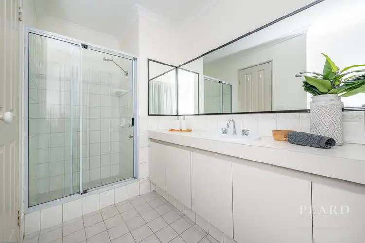 Sixth view of Homely house listing, 5 Bankfield Retreat, Ocean Reef WA 6027