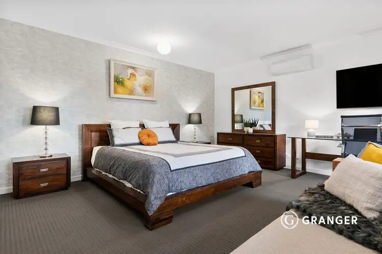 18 Helm Avenue, Safety Beach VIC 3936