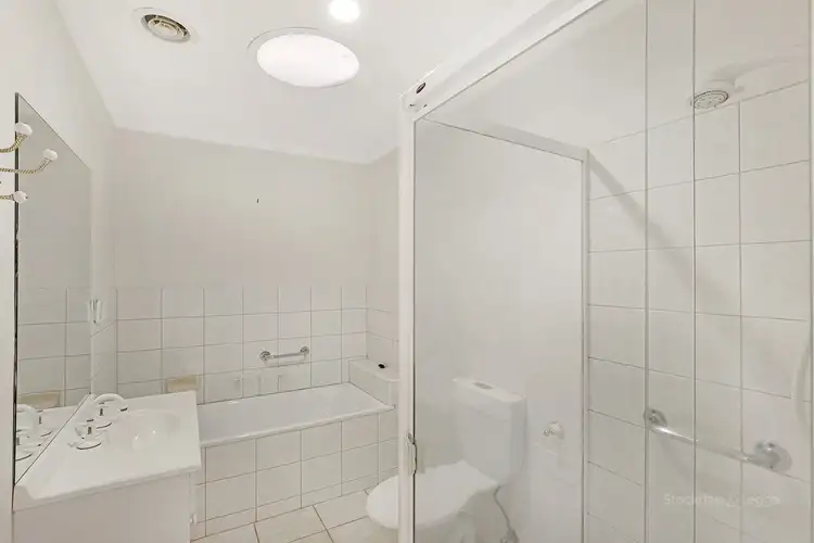 Fifth view of Homely unit listing, 4/24 McLeans Road, Bundoora VIC 3083