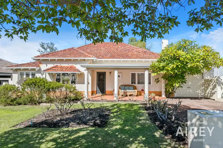 33 Evandale Street, Floreat WA 6014