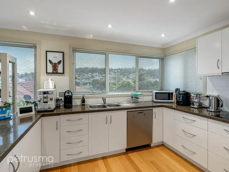 Fifth view of Homely villa listing, 2/6 Ballawinnie Road, Lindisfarne TAS 7015